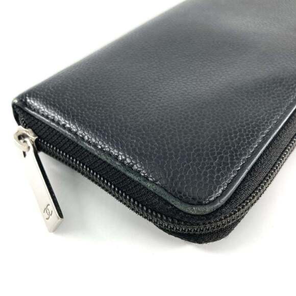 CHANEL Authentic Black Caviar Leather Logo Wallet